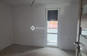 Eladó Váci tégla lakás hirdetés (45648385)