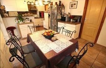 Eladó Mosonszentmiklósi családi ház hirdetés (52755544)