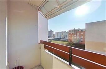 Eladó Várpalotai panel lakás hirdetés (31139474)