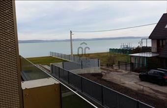 Eladó Balatonlellei tégla lakás hirdetés (79937923)