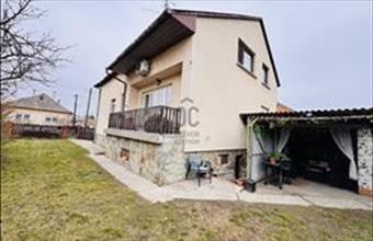 Eladó Győrzámolyi családi ház hirdetés (93465443)