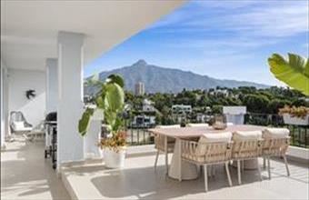 Eladó Spanyolországi tégla lakás hirdetés (44739257)