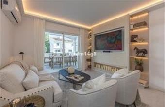 Eladó Spanyolországi sorház hirdetés (39959898)