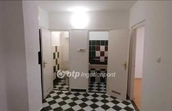 Eladó Budapest III. kerületi panel lakás hirdetés (34439652)