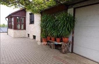 Eladó Berettyóújfalui családi ház hirdetés (84979748)