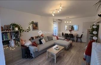 Eladó Pécsi panel lakás hirdetés (87873528)