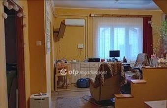 Eladó Szegedi családi ház hirdetés (34444353)