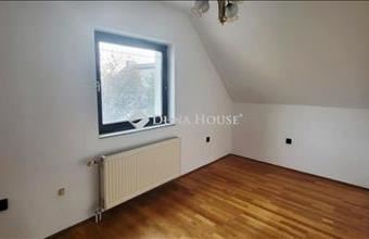 Eladó Mogyoródi családi ház hirdetés (32337349)