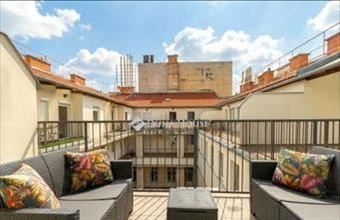 Eladó Budapest VI. kerületi tégla lakás hirdetés (69763527)