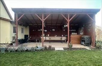 Eladó Székesfehérvári családi ház hirdetés (94435478) Eladó Székesfehérvári családi ház hirdetés (94435478)