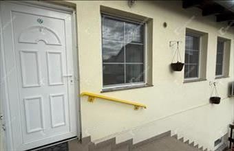 Eladó Soproni tégla lakás hirdetés (62447893)