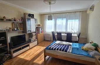 Eladó Ceglédi panel lakás hirdetés (97274874)