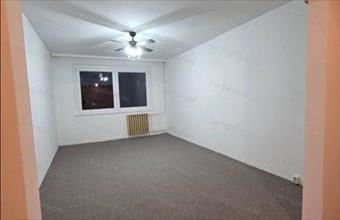 Eladó Oroszlányi panel lakás hirdetés (15514469)