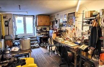 Eladó Budapest XIII. kerületi üzlethelyiség utcafronton hirdetés (17744978)