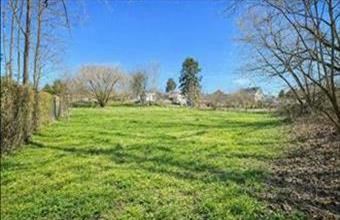 Eladó Szápári lakóövezeti telek hirdetés (43579795)