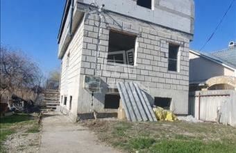 Eladó Dunavarsányi hétvégi ház hirdetés (95598196)