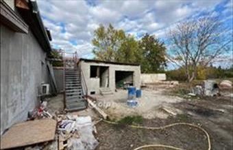 Eladó Majosházai családi ház hirdetés (44445349)