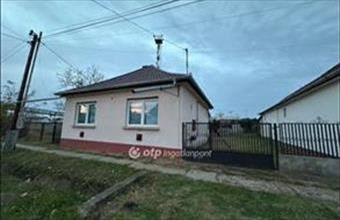 Eladó Mátészalkai családi ház hirdetés (74437937)