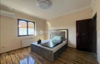 Eladó Budapest XX. kerületi családi ház hirdetés (95638822)