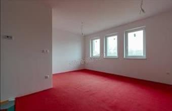 Eladó Bezenyei tégla lakás hirdetés (21362148)