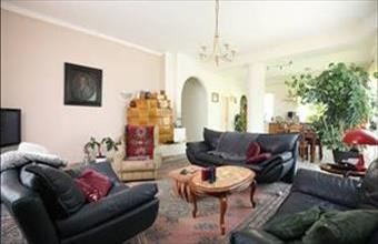 Eladó Váci családi ház hirdetés (62535777)