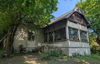 Eladó Balatonhenyei családi ház hirdetés (59264425)