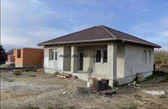 Eladó Csörögi családi ház hirdetés (98483938)