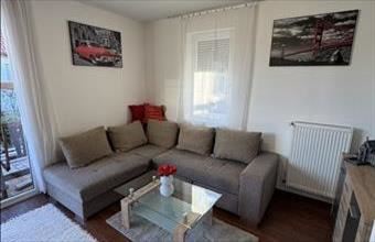 Eladó Veszprémi tégla lakás hirdetés (69967953)