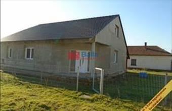 Eladó Tiszakécskei családi ház hirdetés (92343523)