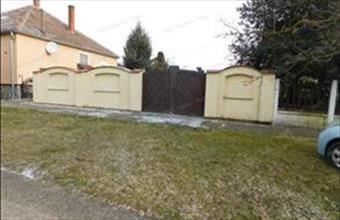 Eladó Undi lakóövezeti telek hirdetés (92833266)