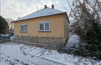 Eladó Jánossomorjai családi ház hirdetés (73435893)