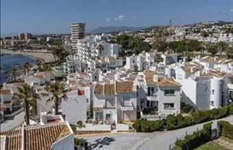 Eladó Spanyolországi sorház hirdetés (39544294)