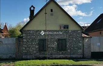 Eladó Tatai családi ház hirdetés (74376728)