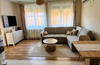 Eladó Dunavarsányi ikerház hirdetés (79557345)