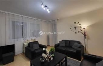 Eladó Kiskunfélegyházai csúsztatott zsalus lakás hirdetés (74384432)