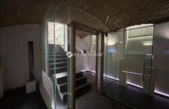 Eladó Budapest IX. kerületi üzlethelyiség udvarban hirdetés (79329245)