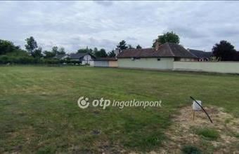 Eladó Békéscsabai lakóövezeti telek hirdetés (92414471)