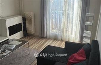 Eladó Pécsi panel lakás hirdetés (83476957)