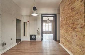 Eladó Budapest VI. kerületi tégla lakás hirdetés (27336429)