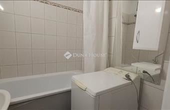 Eladó Kecskeméti panel lakás hirdetés (33936843)