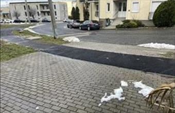 Eladó Soproni egyedi garázs hirdetés (42651864)