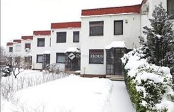 Eladó Budapest XVIII. kerületi csúsztatott zsalus lakás hirdetés (44999319)