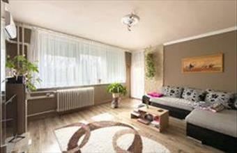 Eladó Nagyoroszi tégla lakás hirdetés (65323482)