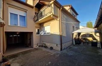 Eladó Bajai tégla lakás hirdetés (53449299)