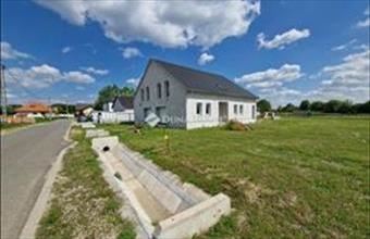 Eladó Bajai ikerház hirdetés (35264872)