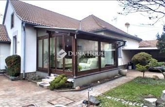 Eladó Ceglédi családi ház hirdetés (77644569)