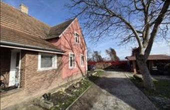 Eladó Tiszafüredi családi ház hirdetés (33943549)