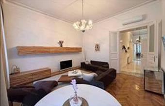 Kiadó Budapest VI. kerületi tégla lakás hirdetés (44434333)