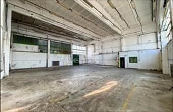 Kiadó Váci raktár hirdetés (47842842)