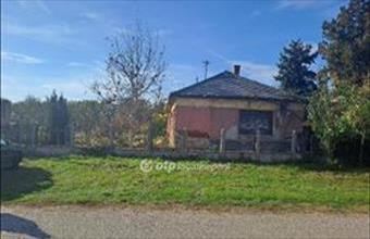 Eladó Napkori lakóövezeti telek hirdetés (32485774)